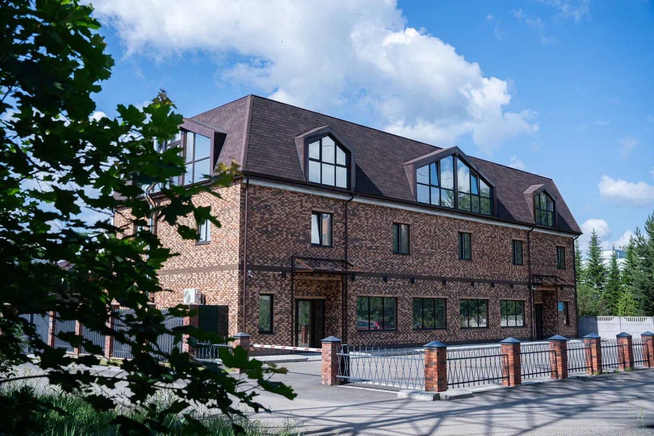 Лечение наркомании в наркологической клинике "Профмед" в Салехарде. Помощь нарколога на дому или в стационаре